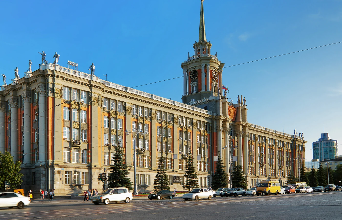 Отели Екатеринбурга из Томска